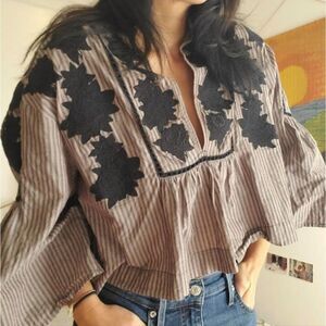 FREE PEOPLE EMBROIDERED FLORAL STRIPED BOHO PEASANT CROPPED BLOUSE TOP S SMALL